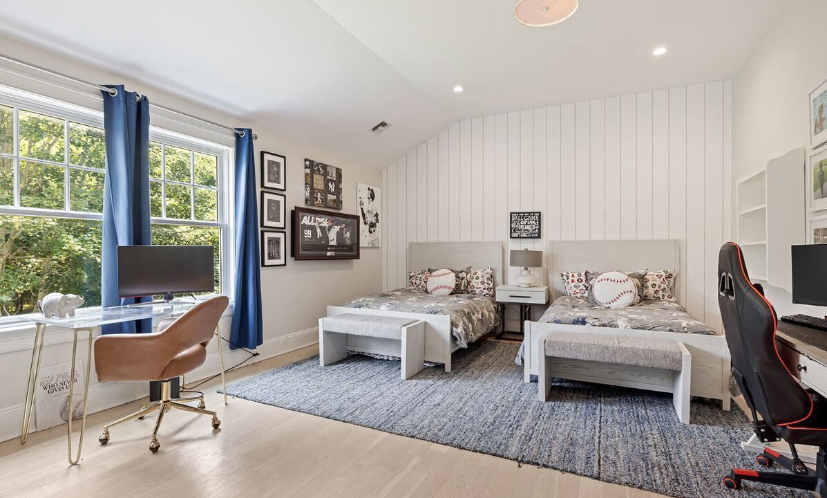 Photo of Bedroom in Village of Southampton