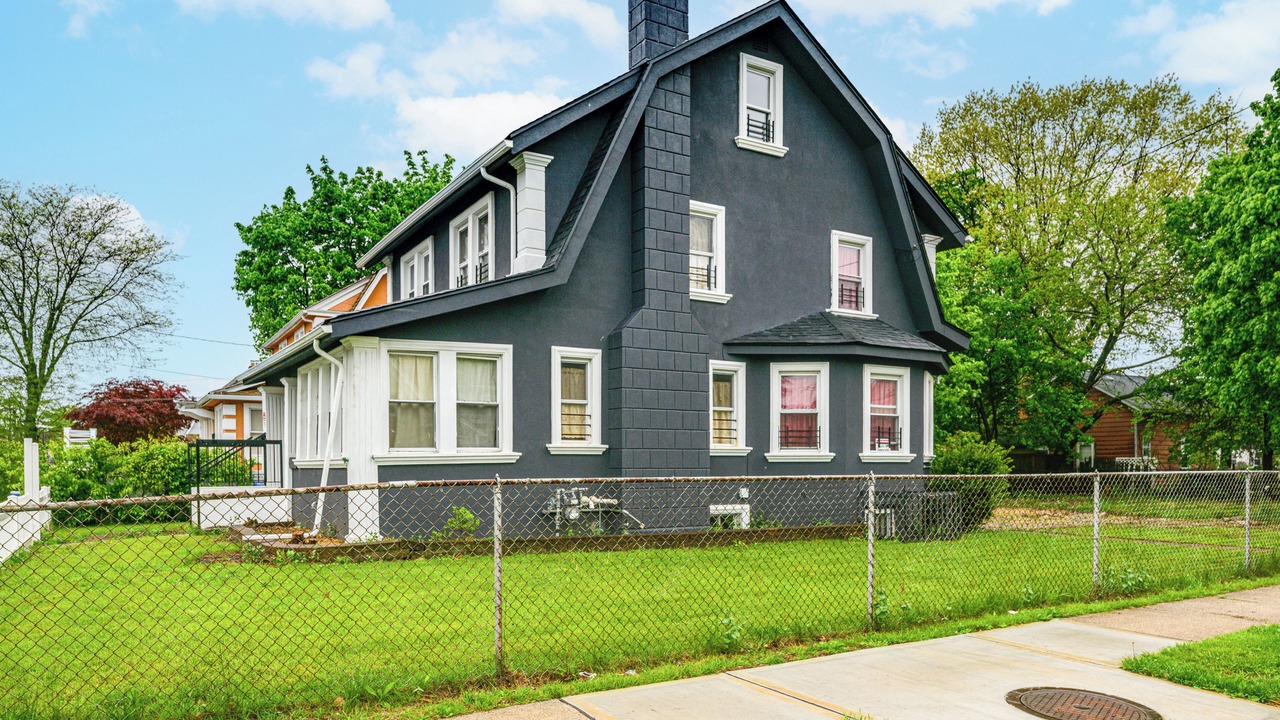 Photo of Outdoor in Hempstead