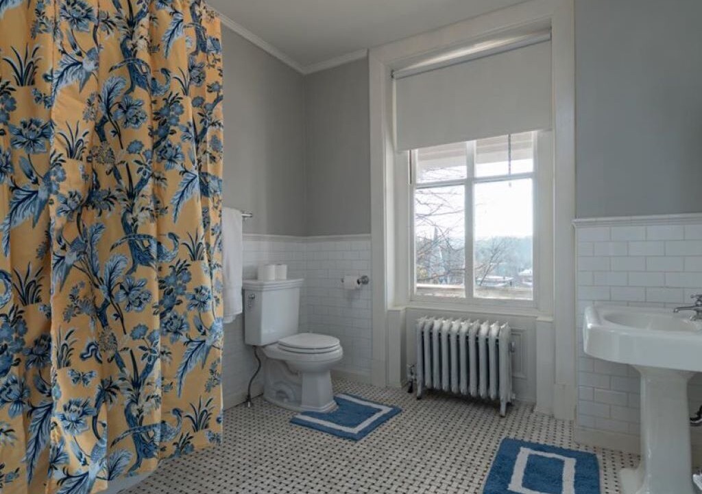 Photo of Bathroom in Springfield
