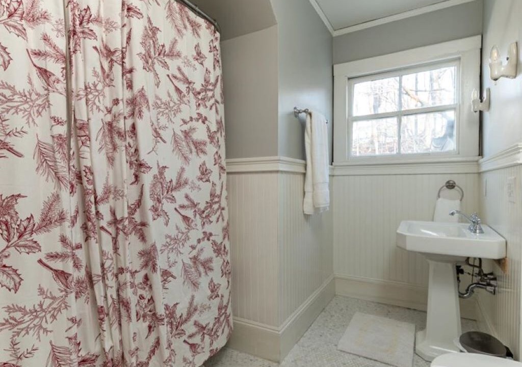 Photo of Bathroom in Springfield