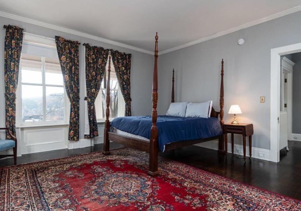 Photo of Bedroom in Springfield