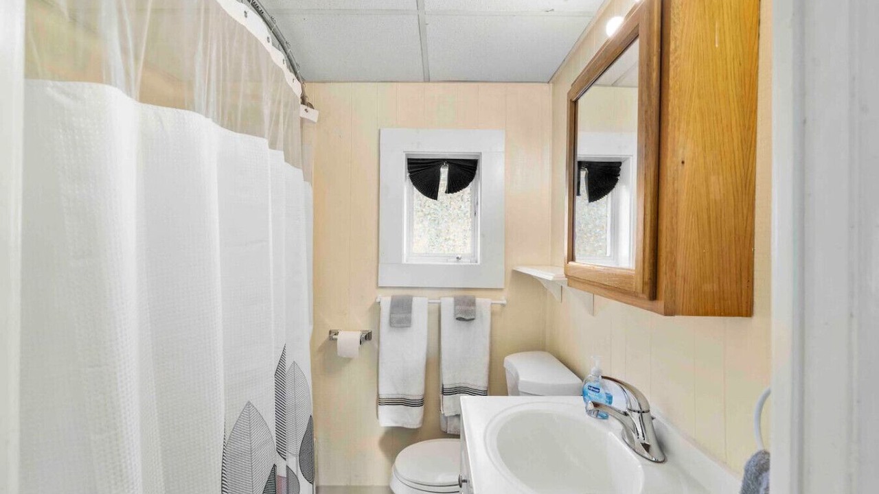 Photo of Bathroom in Dover