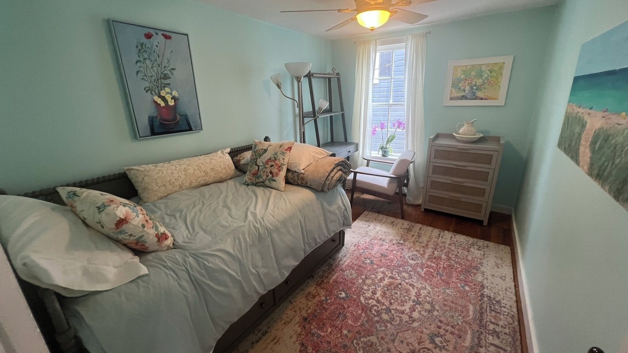 Photo of Bedroom in Berkeley Springs