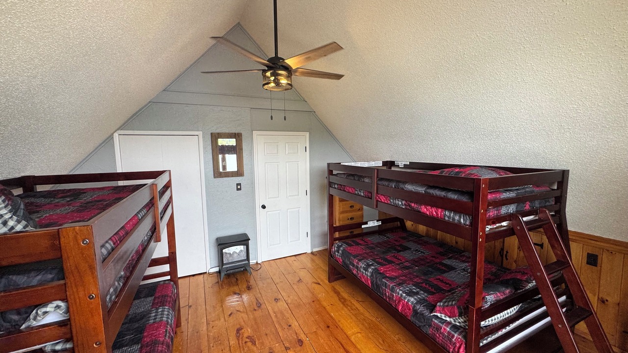 Photo of Bedroom in Hadley