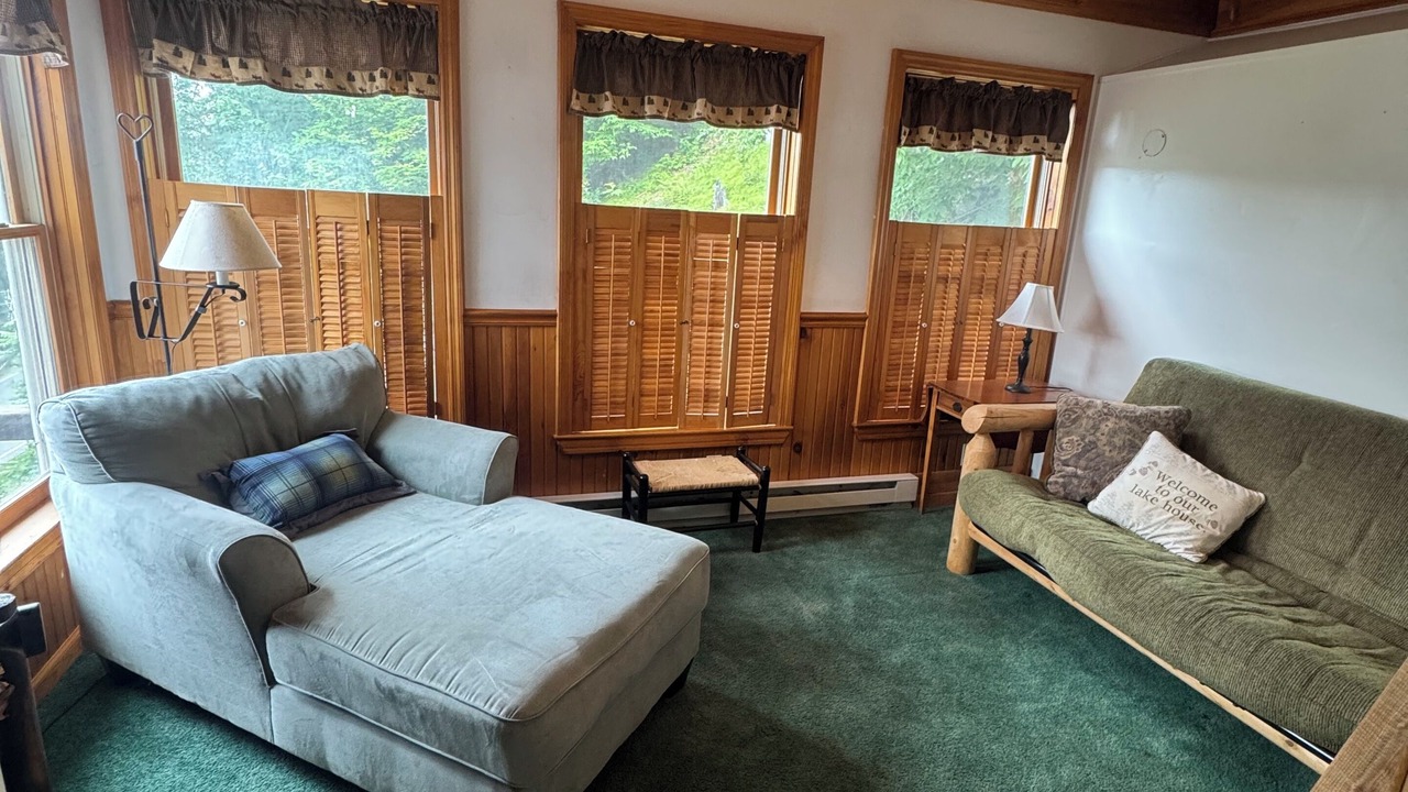 Photo of Livingroom in Hadley