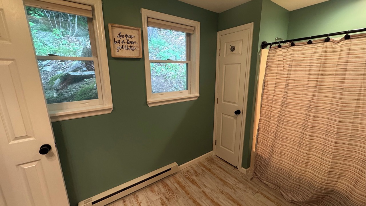 Photo of Bathroom in Hadley