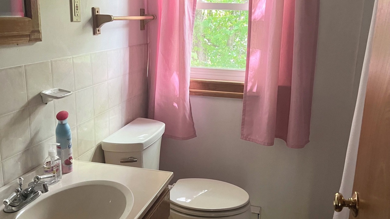 Photo of Bathroom in Stinson Lake