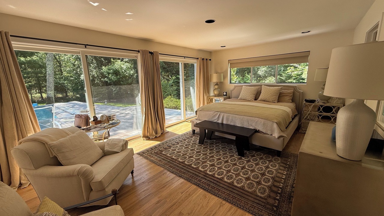 Photo of Bedroom in East Quogue