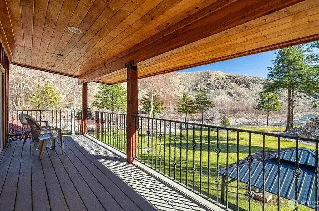 Photo of Patio Balcony in Pateros