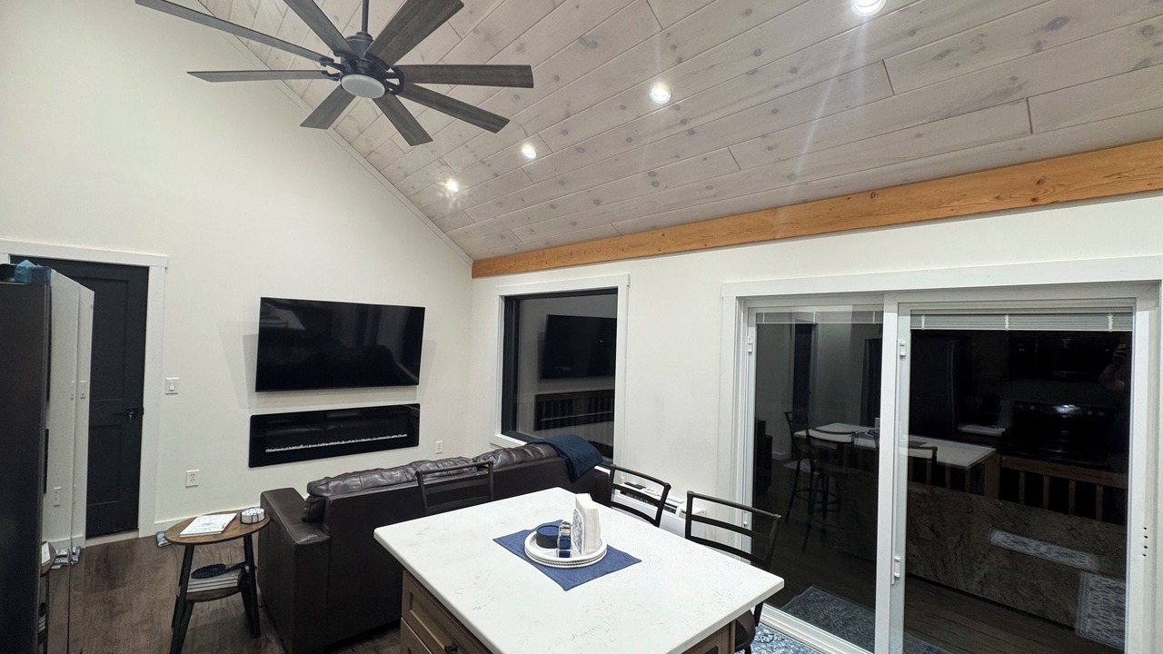 Photo of Livingroom in North Lake George