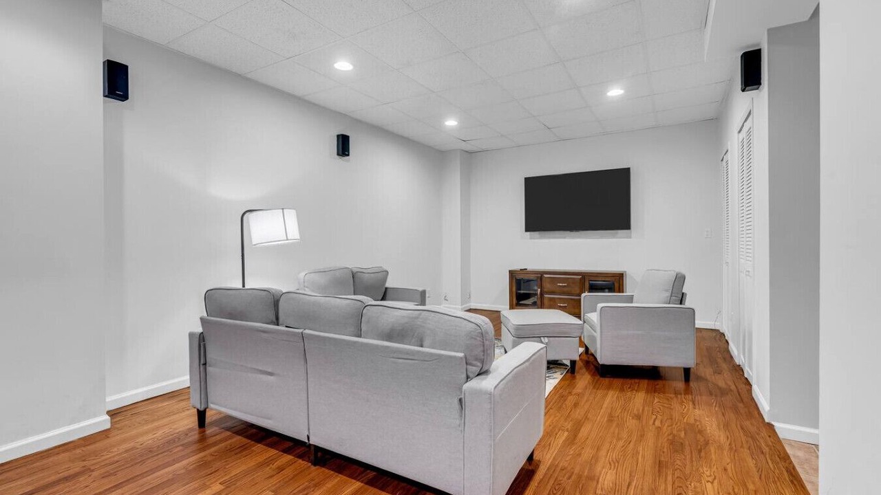 Photo of Livingroom in Stony Point