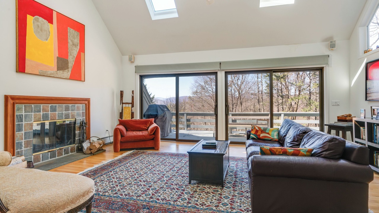 Photo of Livingroom in Shady