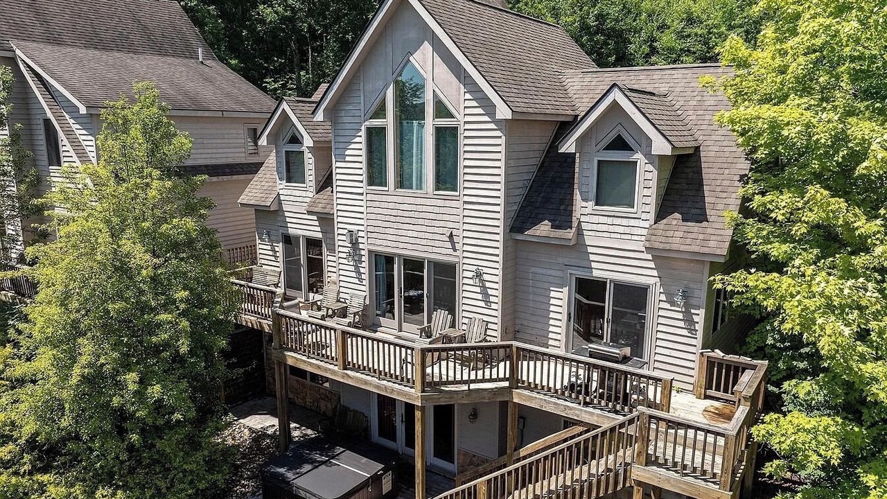 Photo of Outdoor in Mountainside