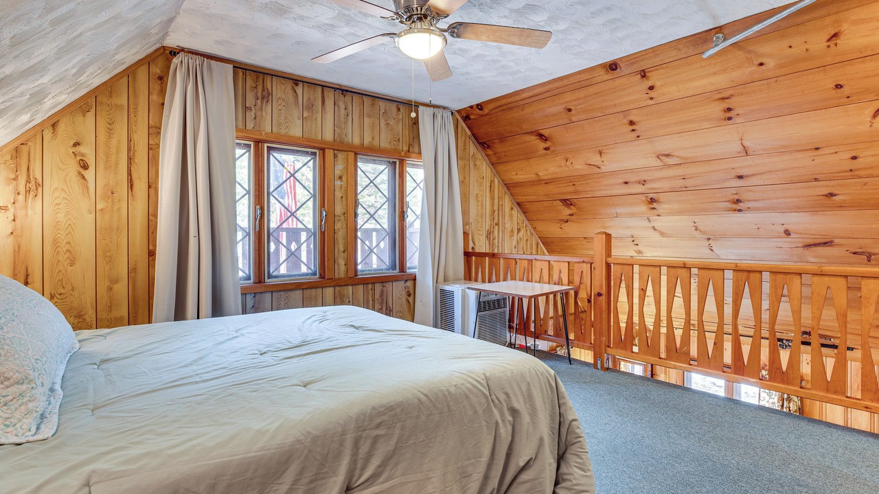 Photo of Bedroom in Freedom