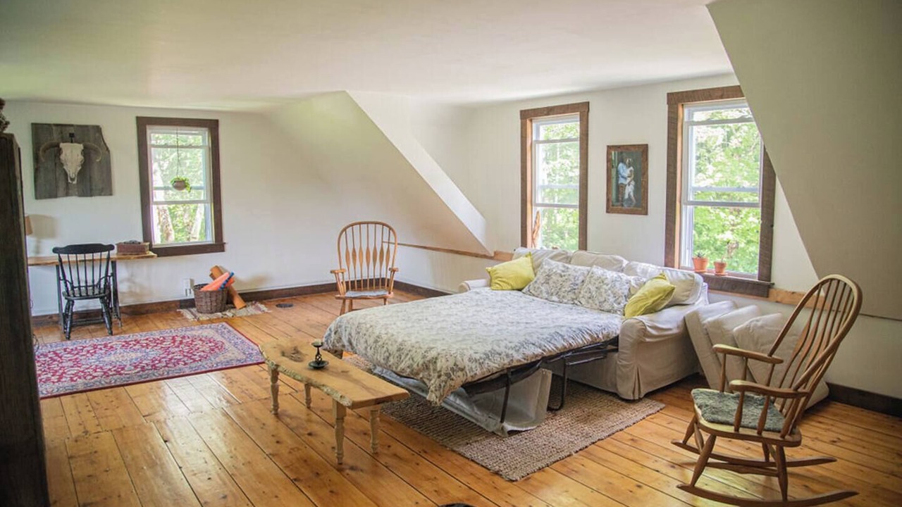 Photo of Livingroom in Waterbury
