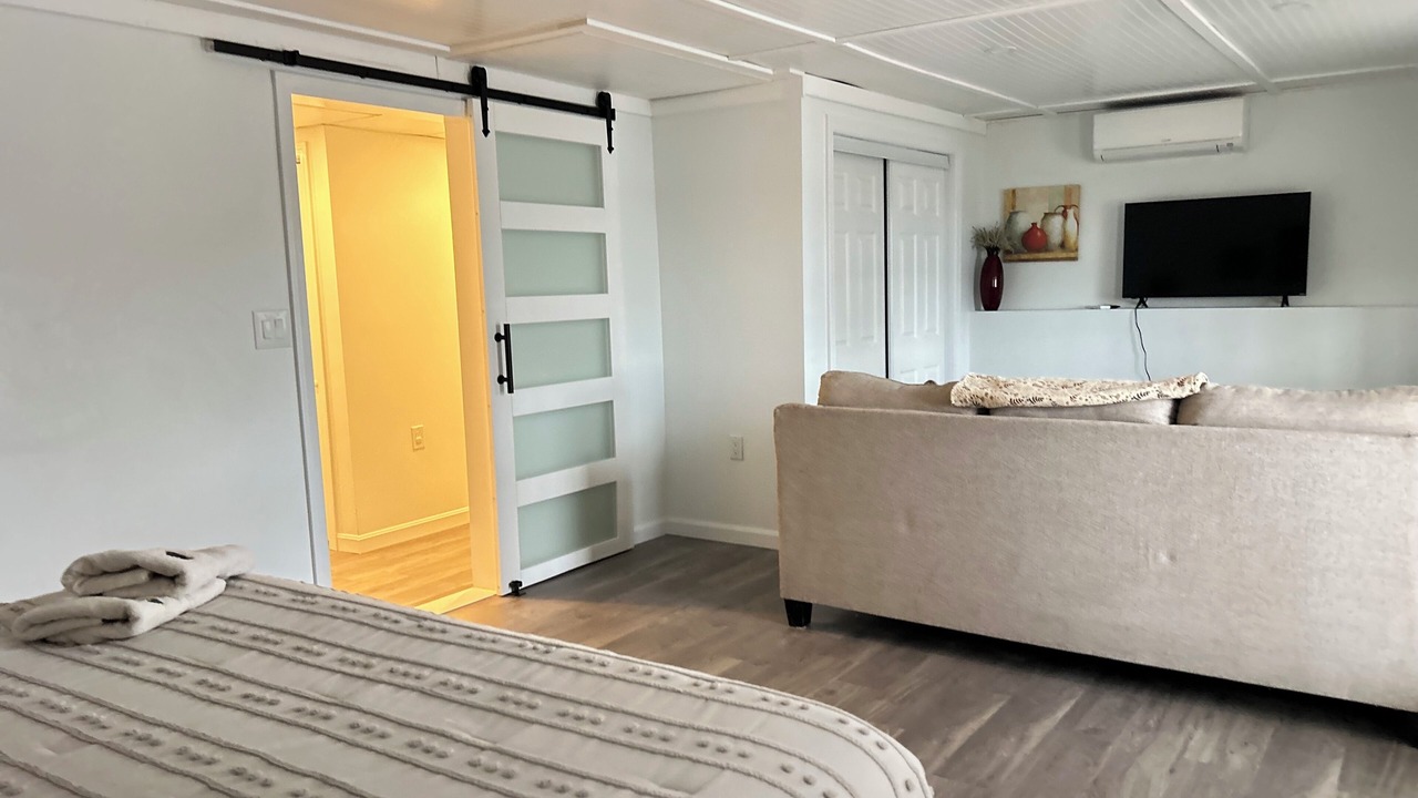 Photo of Bedroom in Winnisquam