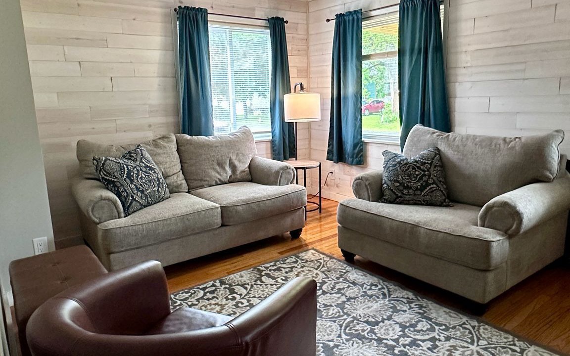 Photo of Livingroom in Glens Falls