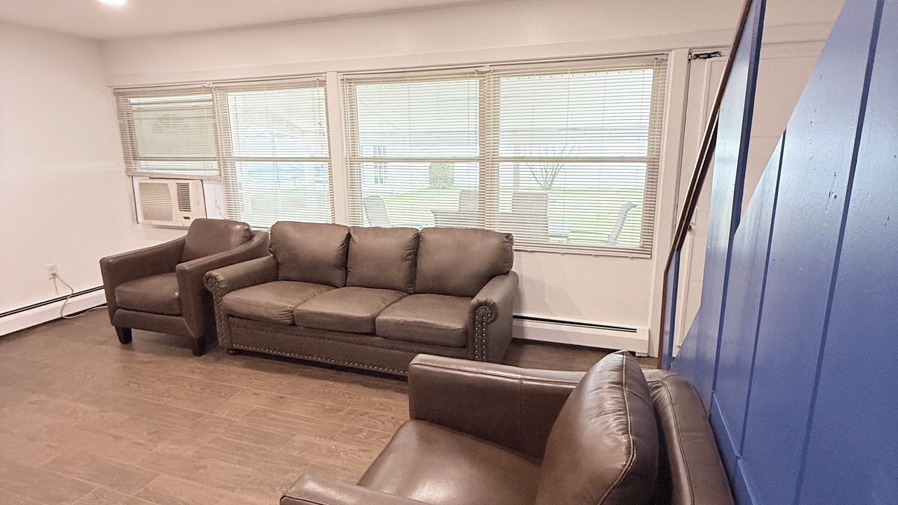 Photo of Livingroom in Levittown