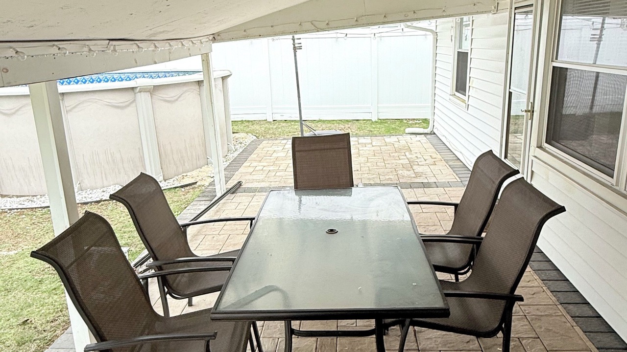 Photo of Outdoor in Levittown
