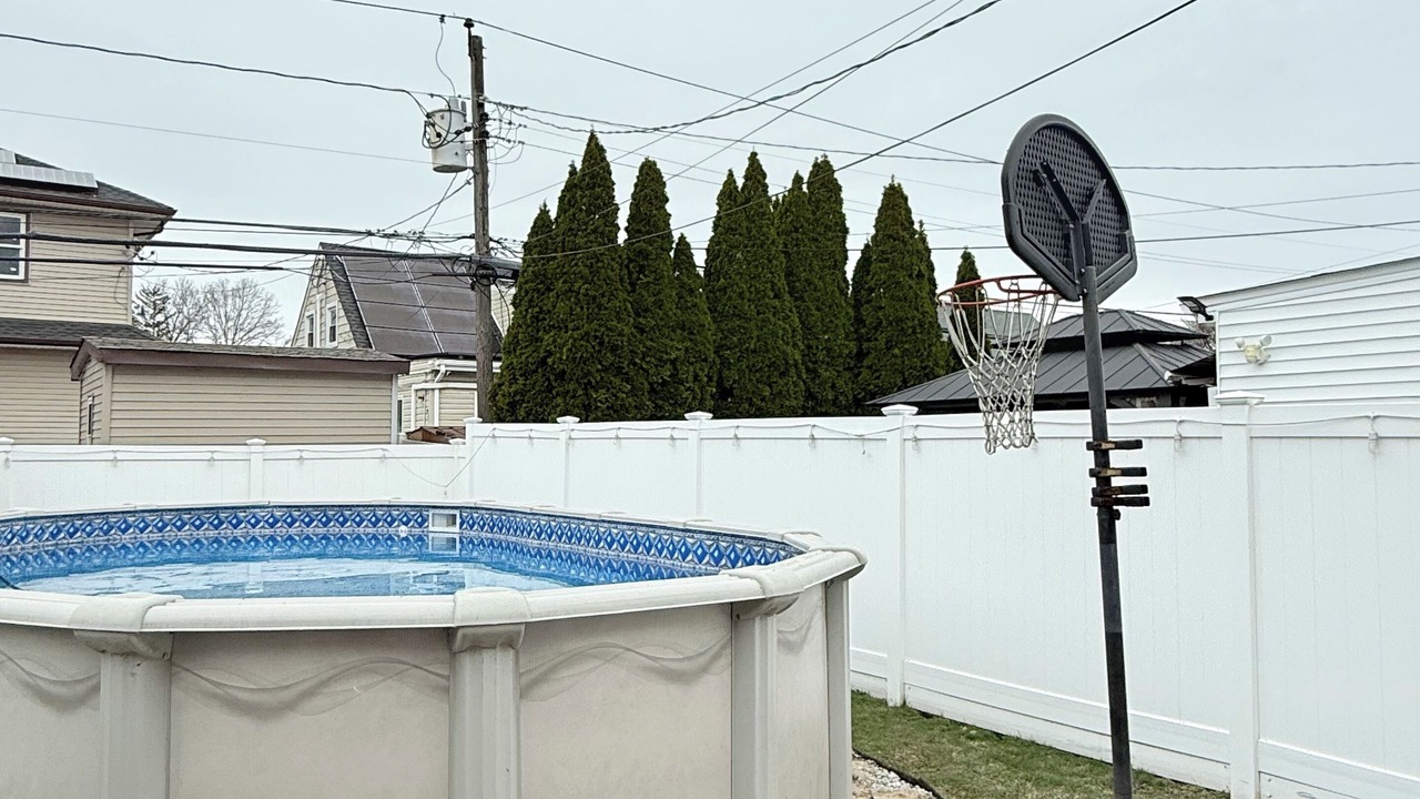 Photo of Outdoor in Levittown