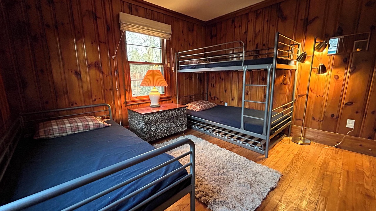 Photo of Bedroom in Rye Beach