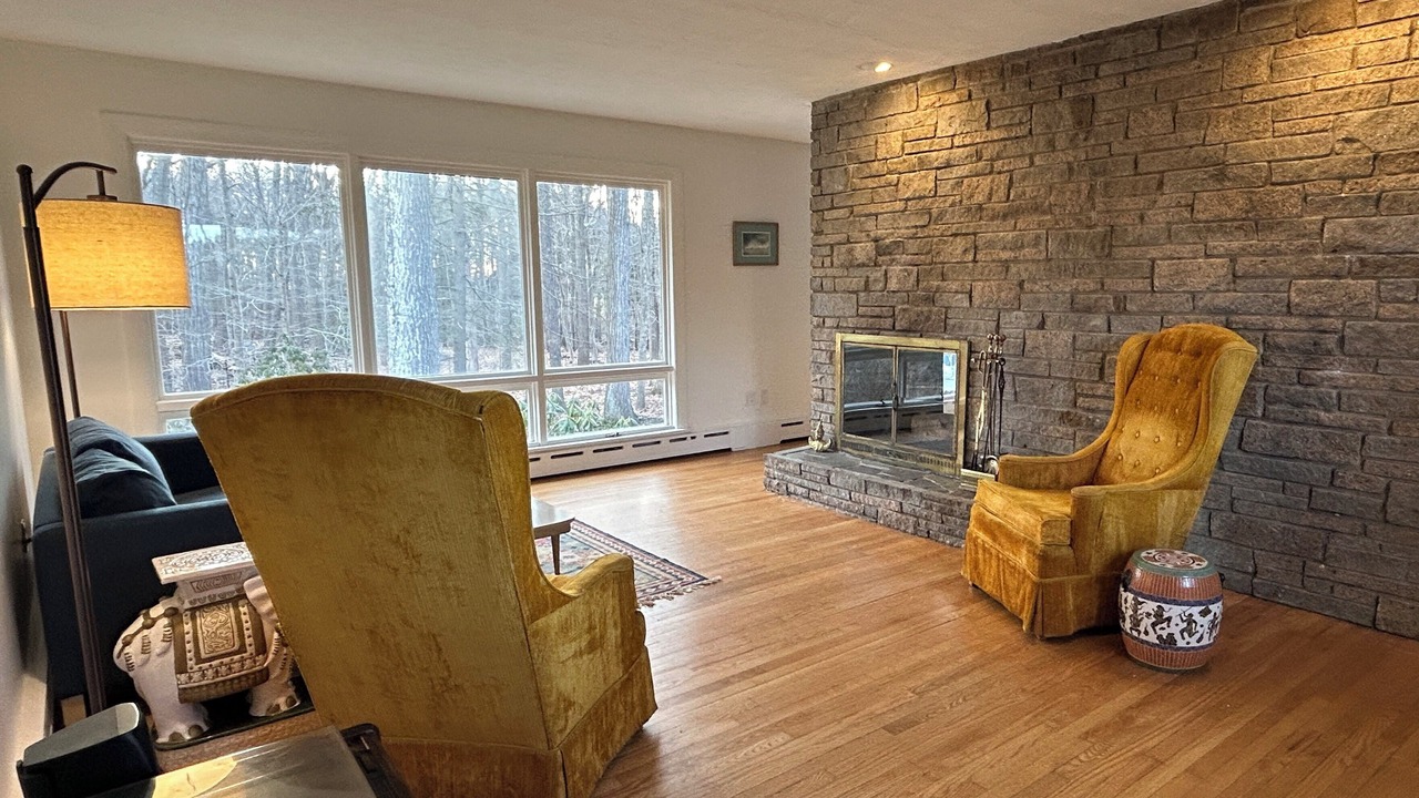 Photo of Livingroom in Rye Beach