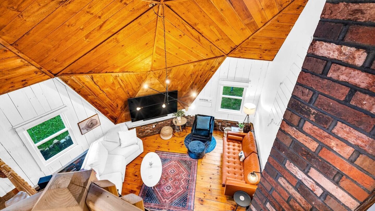 Photo of Bedroom in Milton