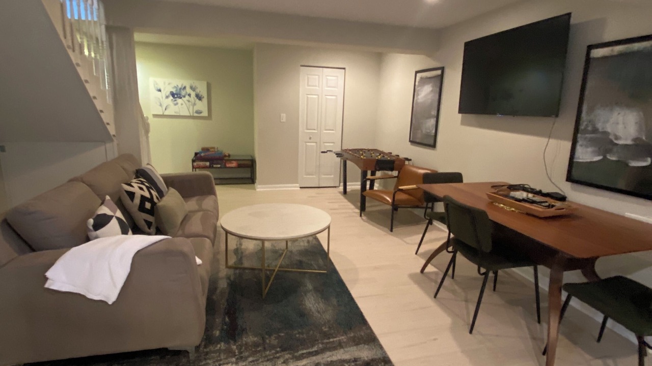 Photo of Livingroom in Leesburg