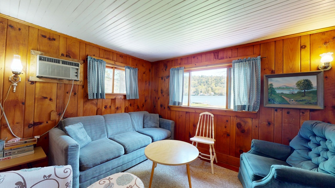 Photo of Livingroom in Wells