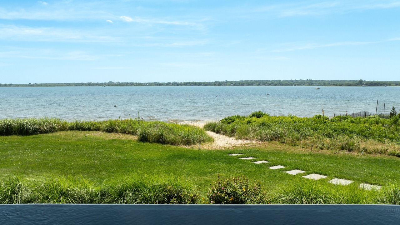 Photo of Others in Montauk