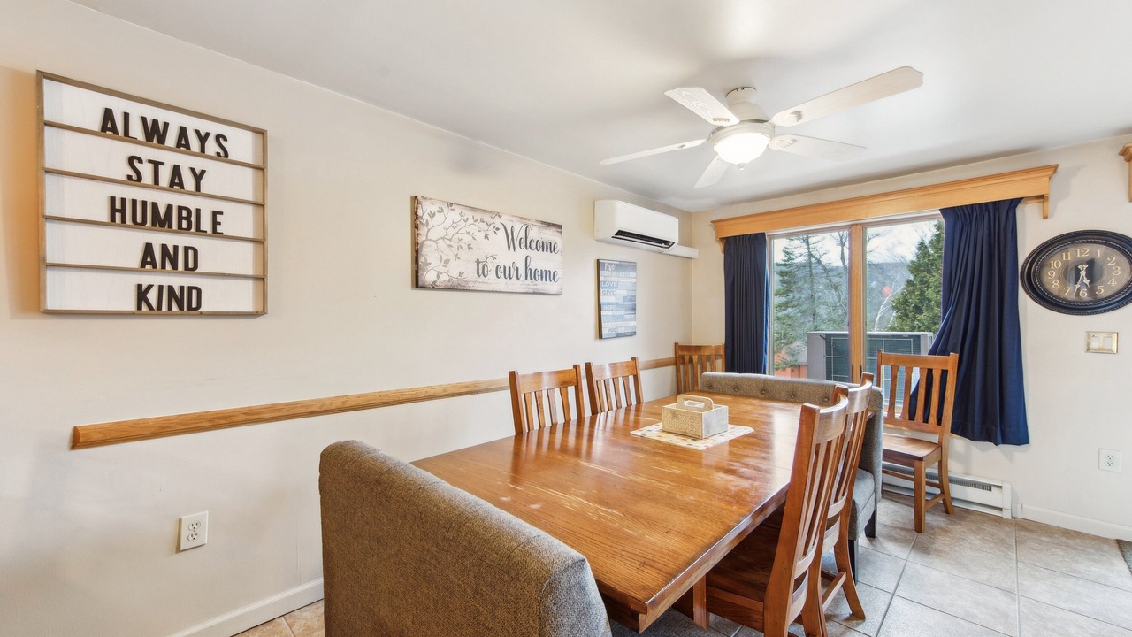 Photo of Bedroom in North Creek