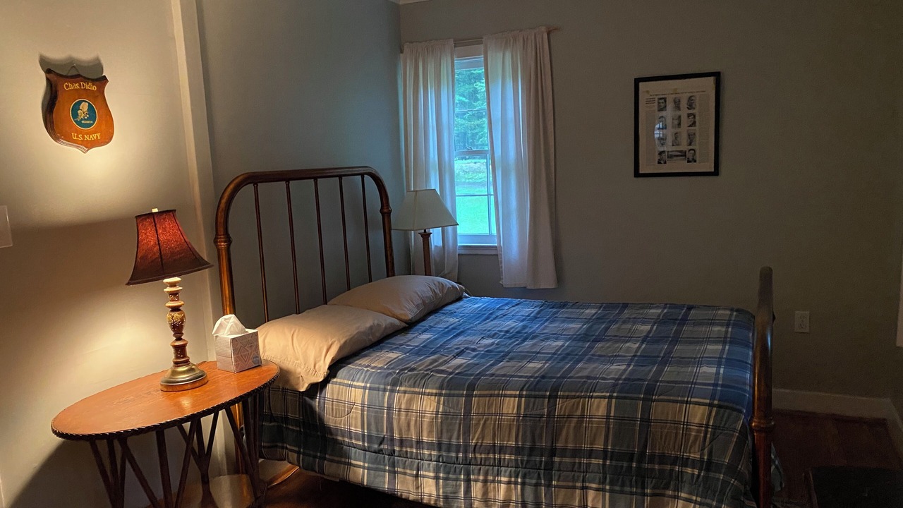Photo of Bedroom in Kattskill Bay