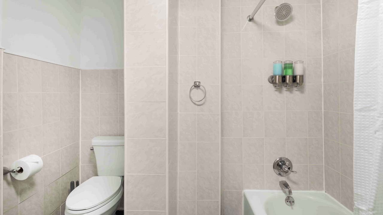 Photo of Bathroom in Hiler