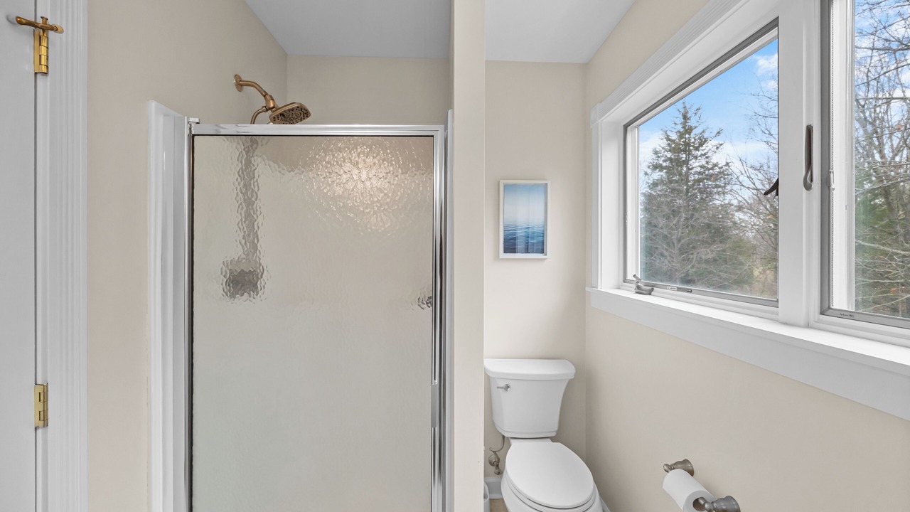 Photo of Bathroom in Valois