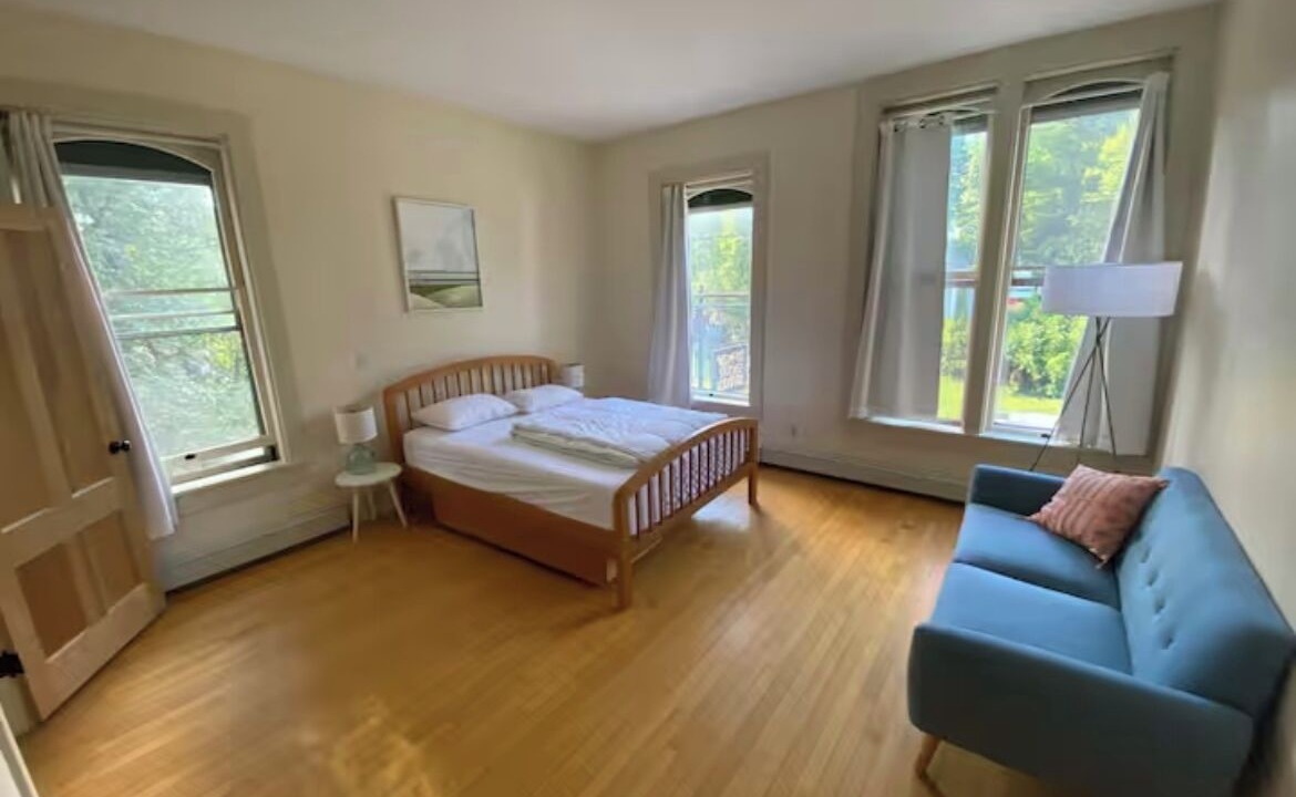 Photo of Bedroom in North Ferrisburgh