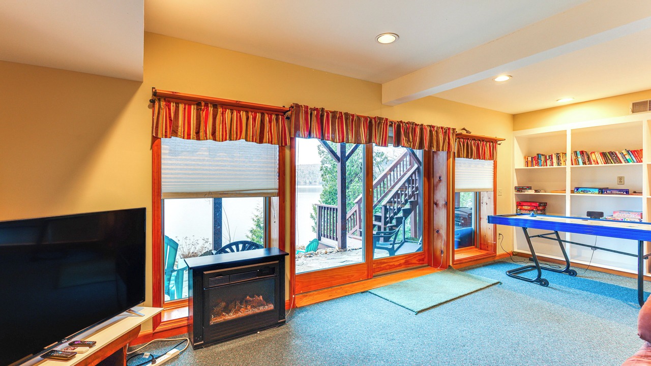 Photo of Livingroom in Schroon Lake