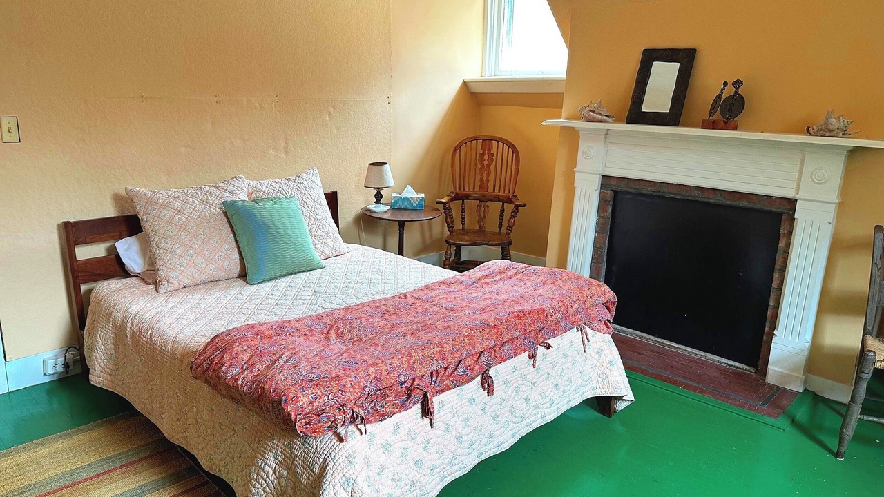 Photo of Bedroom in Germantown