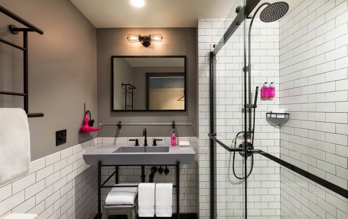 Photo of Bathroom in Chinatown