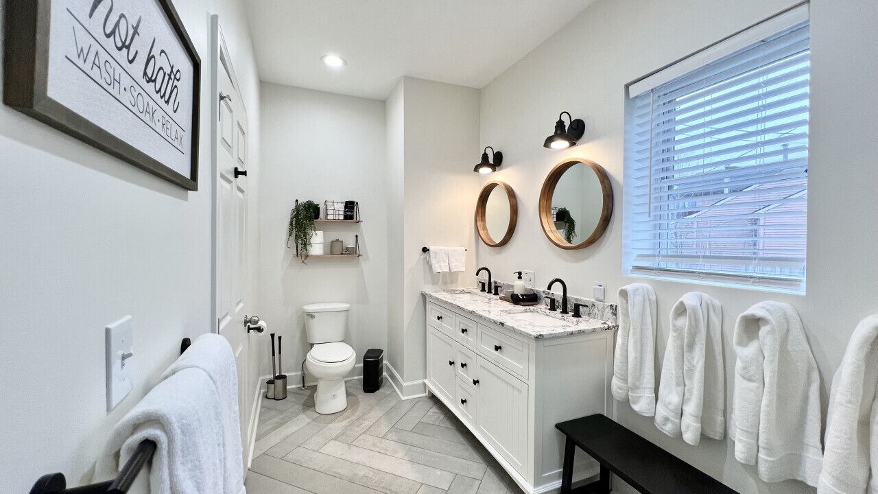 Photo of Bathroom in Cicero
