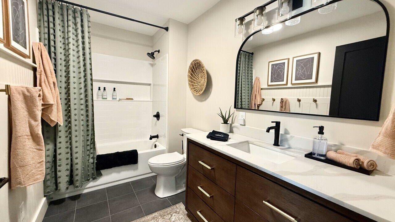 Photo of Bathroom in Cicero