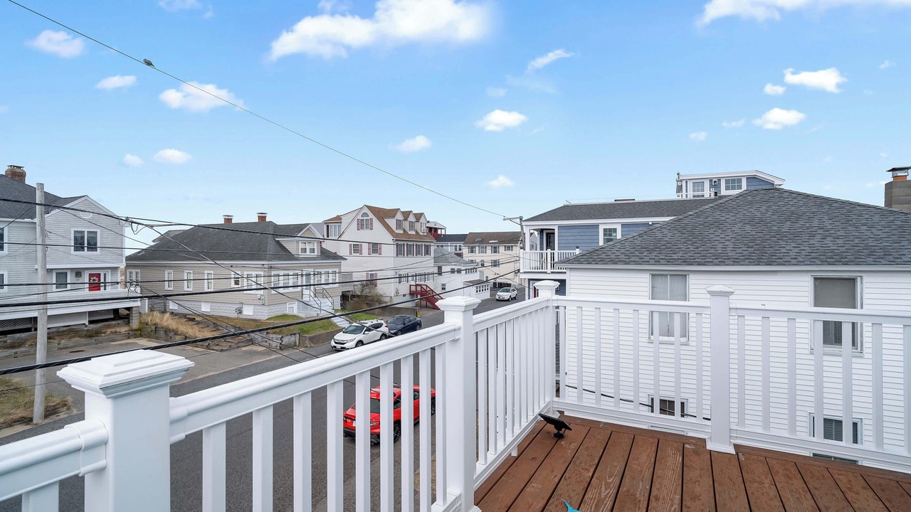 Photo of Patio Balcony in Salisbury Beach