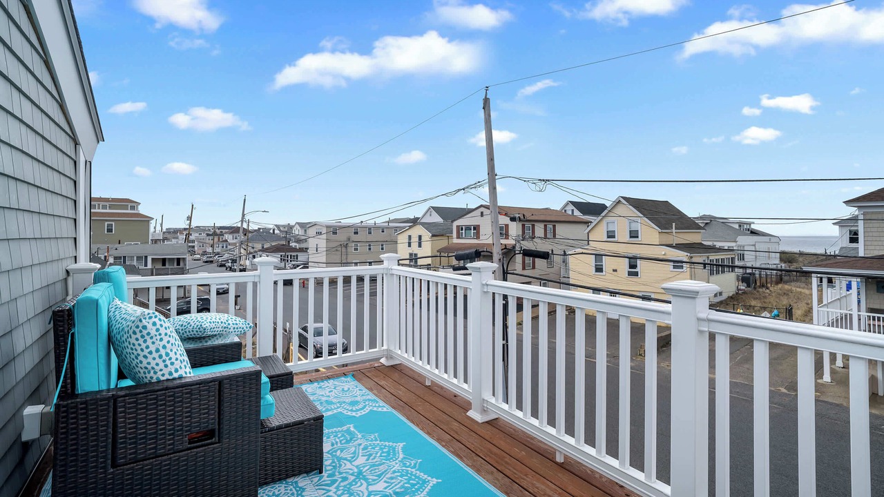 Photo of Patio Balcony in Salisbury Beach