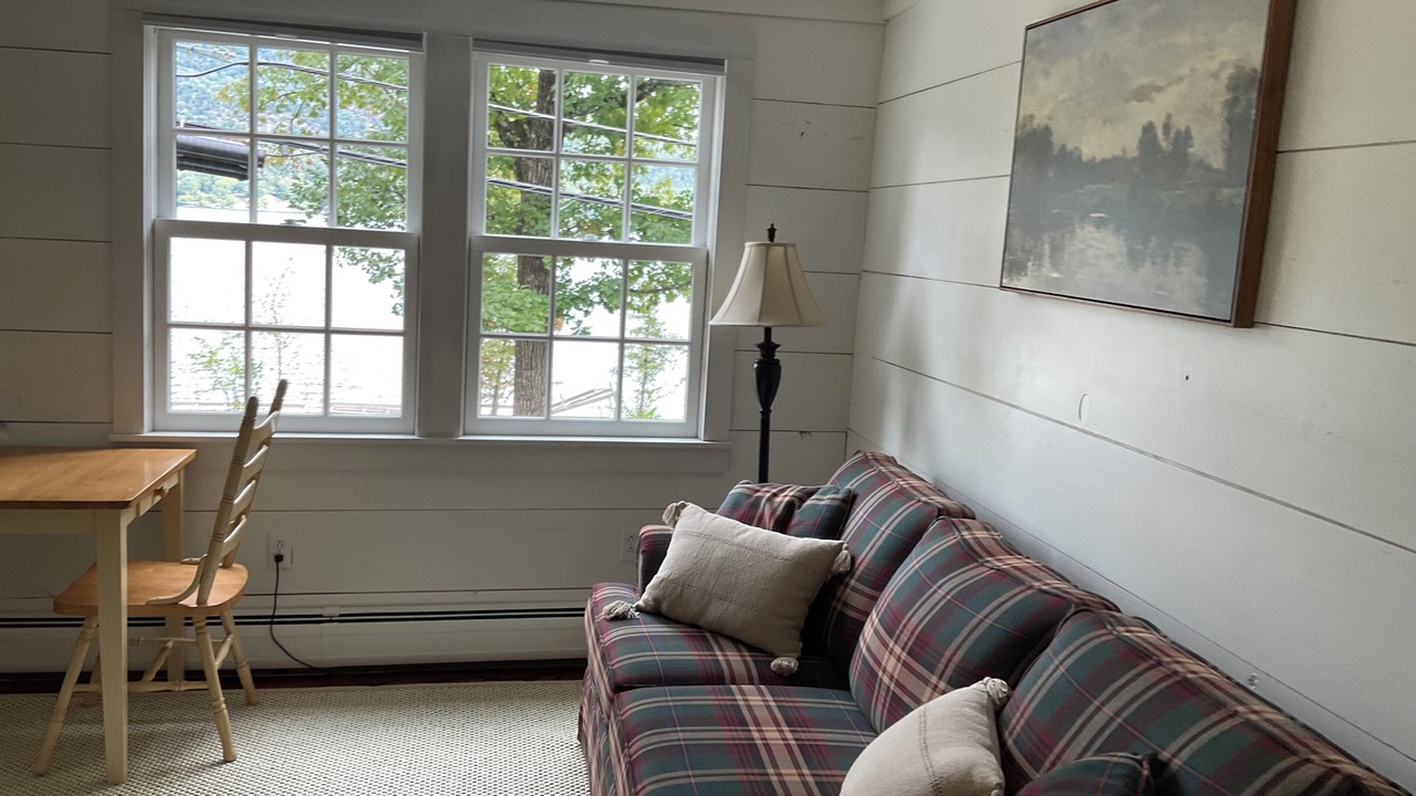 Photo of Livingroom in Salisbury