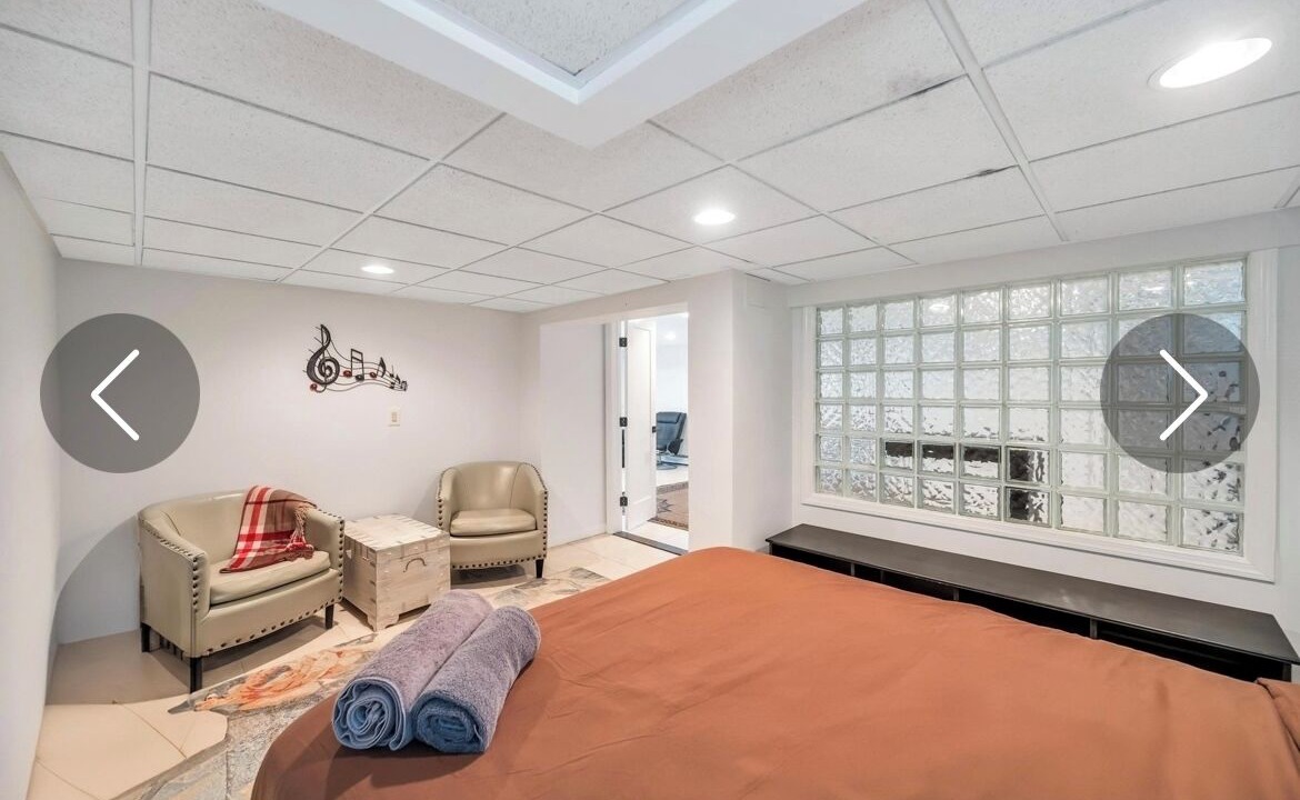 Photo of Bedroom in Dix Hills