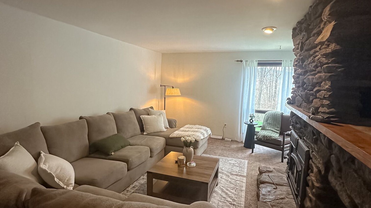 Photo of Livingroom in Walton