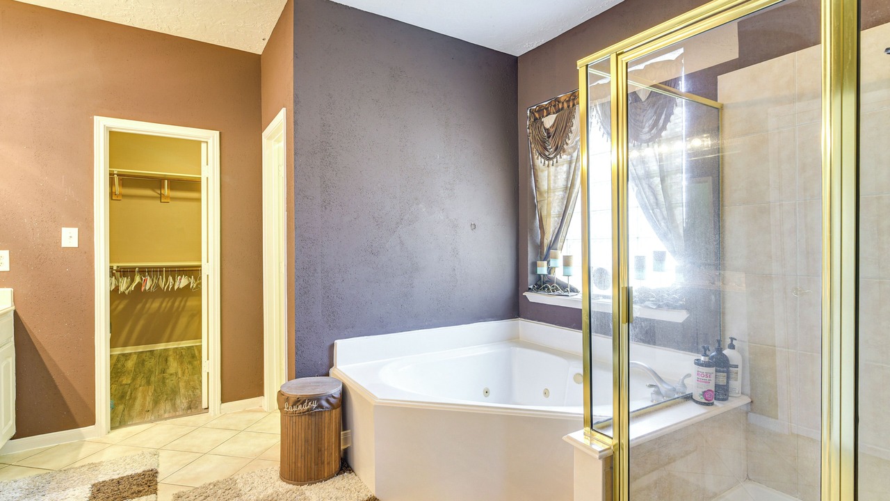 Photo of Bathroom in Pearland
