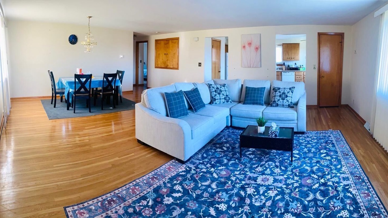 Photo of Livingroom in Cheektowaga