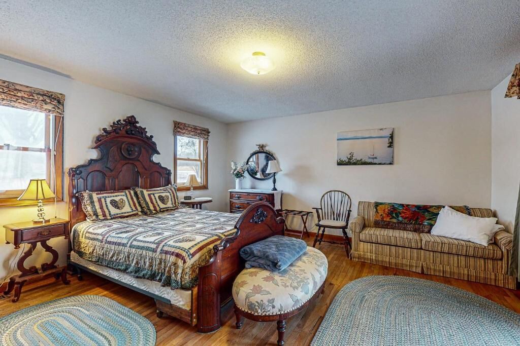 Photo of Bedroom in South Hero