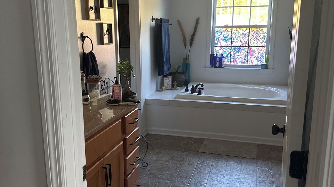 Photo of Bathroom in Niskayuna