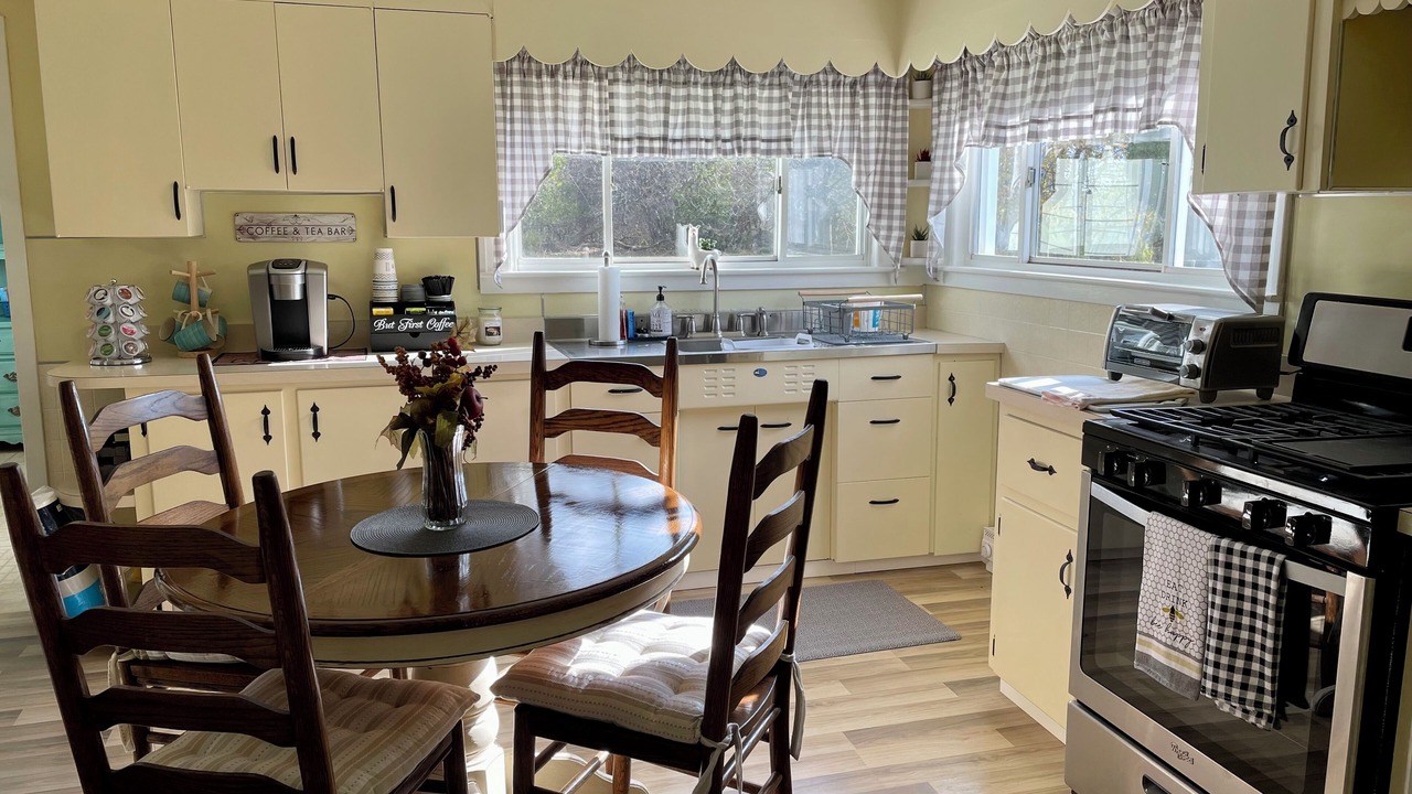 Photo of Kitchen in Jamestown West